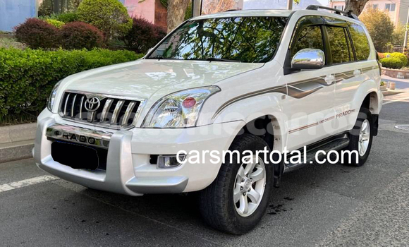 Comprar Usado Toyota Prado White Carro em Santana em Cantagalo