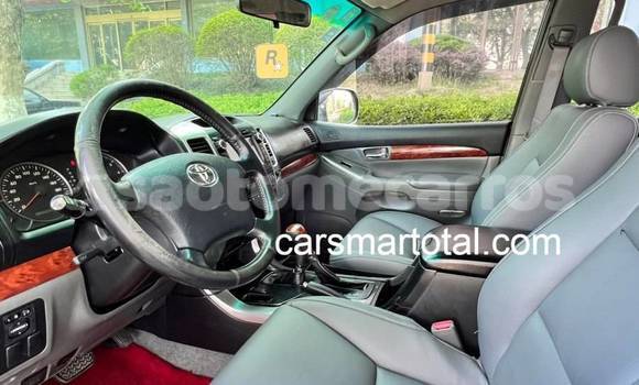 Acheter Occasion Voiture Toyota Prado Blanc à Santana, Cantagalo Acheter Occasion Voiture Toyota Prado Blanc à Santana, Cantagalo