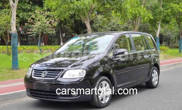 Comprar Usado Volkswagen Touran Silver Carro em Santana em Cantagalo