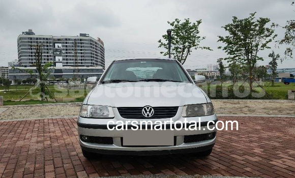 Acheter Occasion Voiture Volkswagen Gol Gris à Santo Amaro, Lobata Acheter Occasion Voiture Volkswagen Gol Gris à Santo Amaro, Lobata