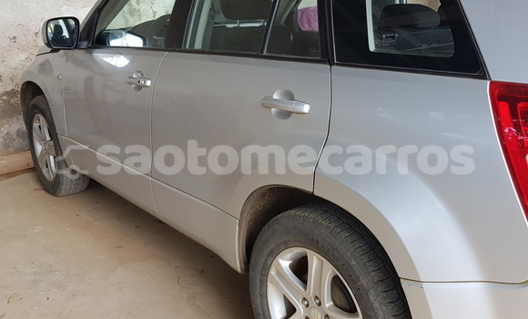 Comprar Usado Suzuki Grand Vitara Silver Carro em Santo Amaro em Lobata Comprar Usado Suzuki Grand Vitara Silver Carro em Santo Amaro em Lobata