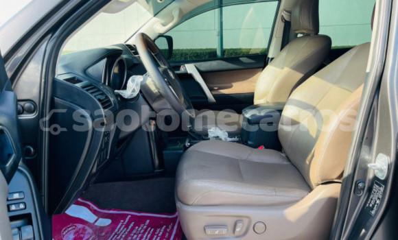 Comprar Usado Toyota Land Cruiser Prado Black Carro em Santana em Cantagalo Comprar Usado Toyota Land Cruiser Prado Black Carro em Santana em Cantagalo