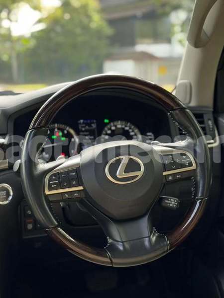 Big with watermark lexus lx 570 lemba neves 100