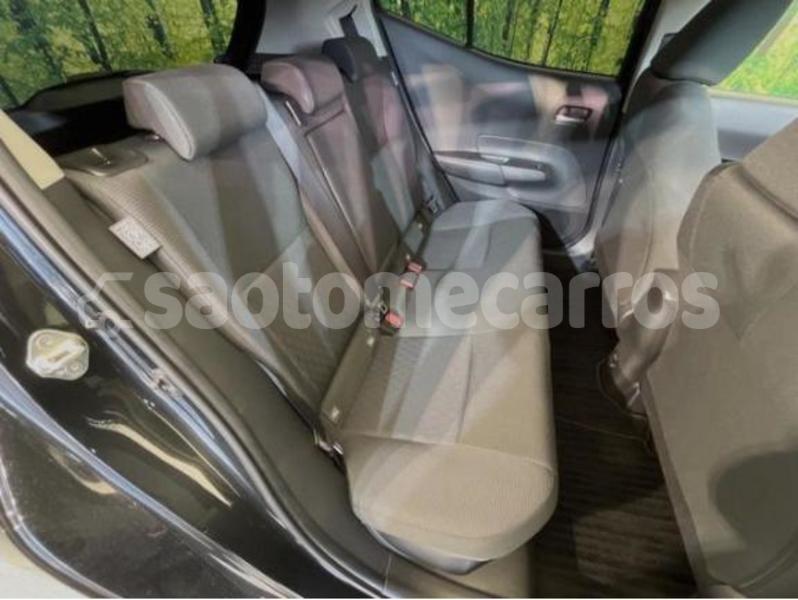 Big with watermark toyota aqua pague santo antonio 102