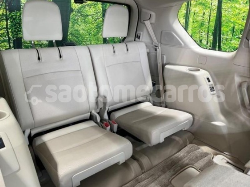 Big with watermark toyota land cruiser prado pague santo antonio 103