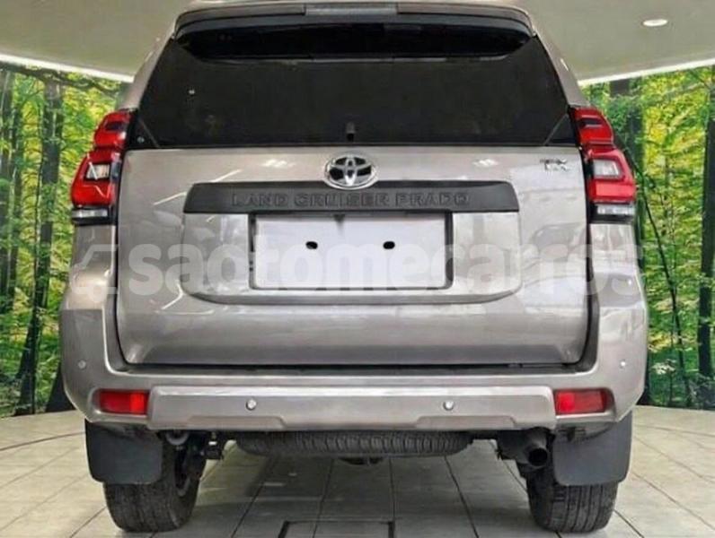 Big with watermark toyota land cruiser prado pague santo antonio 103