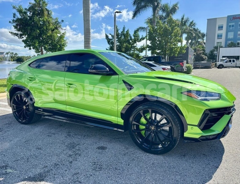 Big with watermark lamborghini urus cantagalo santana 105