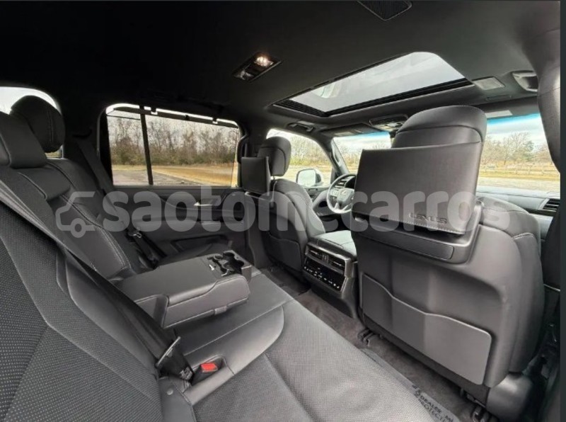 Big with watermark lexus lx cantagalo santana 111